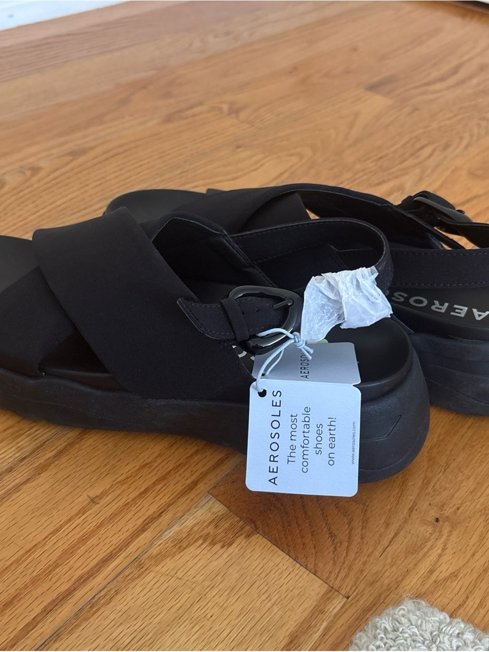 AEROSOLES Black Crisscross Platform Sandals